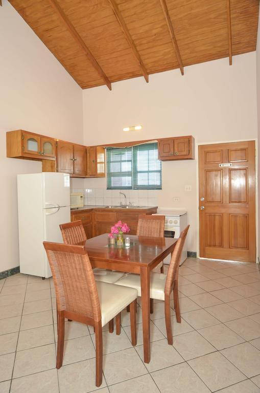 Caribbean Inn And Suites St. John's Phòng bức ảnh