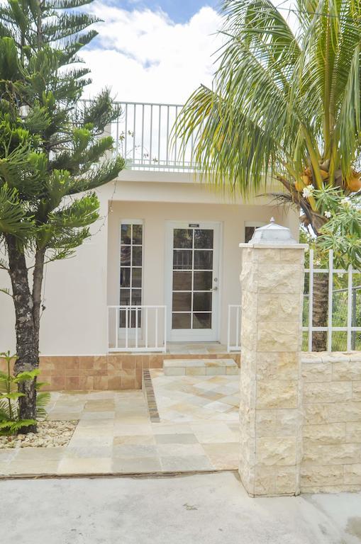 Caribbean Inn And Suites St. John's Ngoại thất bức ảnh
